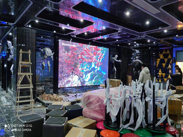 岭东室内P2.5全彩显示屏